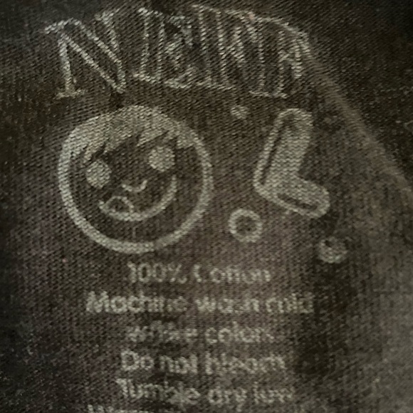 Neff black vampire t-shirt size large. - Picture 3 of 3